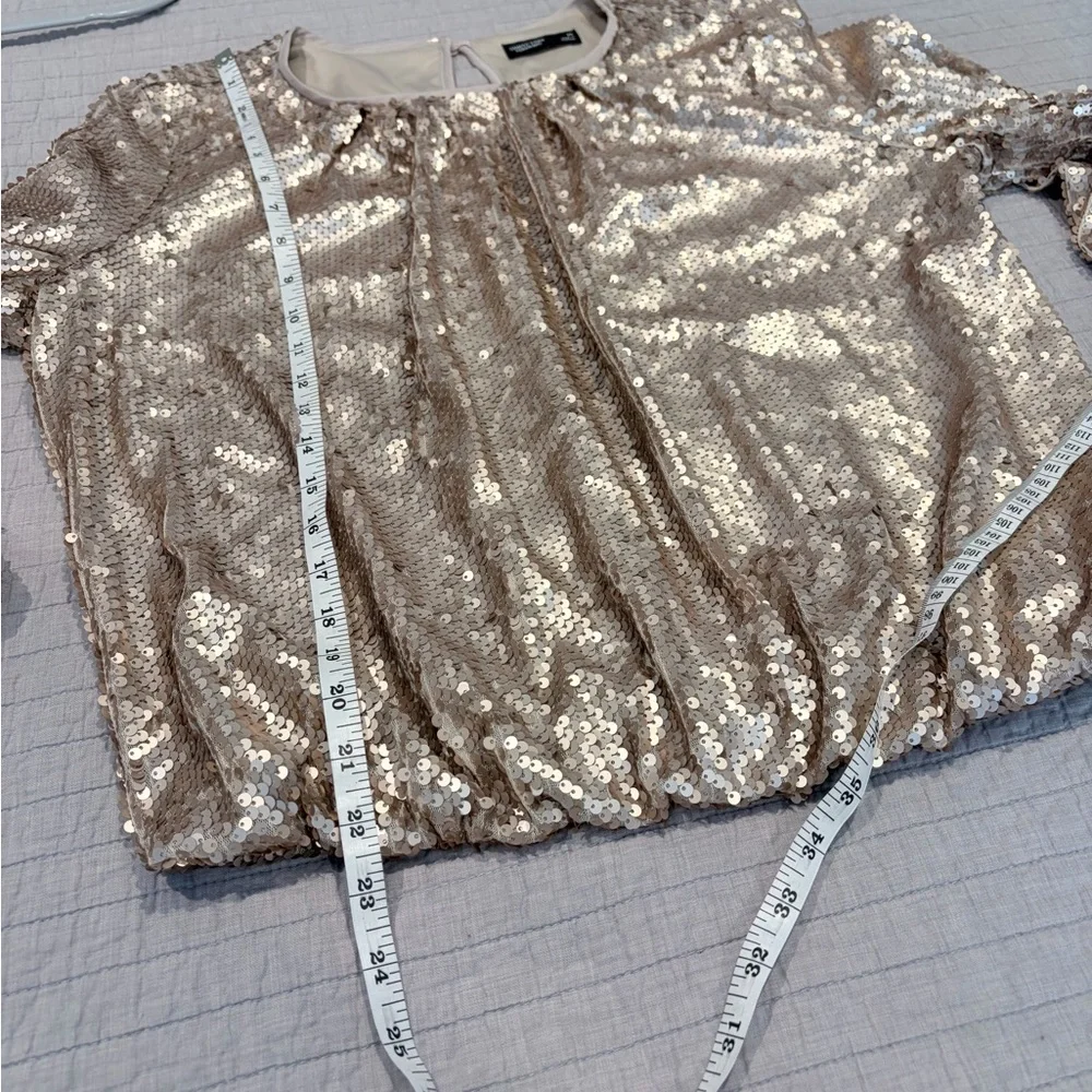 Simply Vera Vera Wang Gold Sequin Blouse Balloon Sleeve Party Top Size Medium - Picture 10 of 12